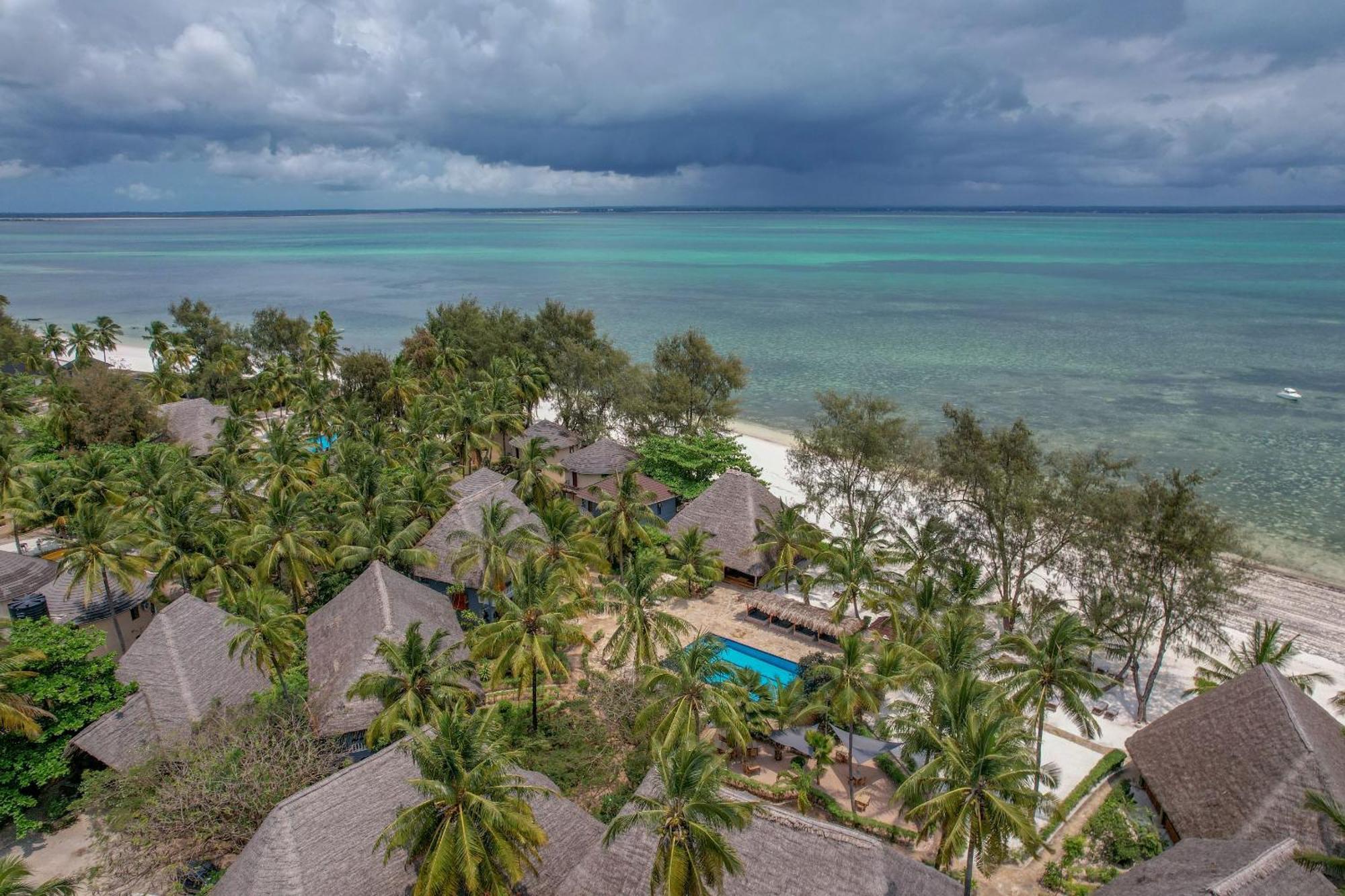 Michamvi Sunset Bay Hotel Exterior photo