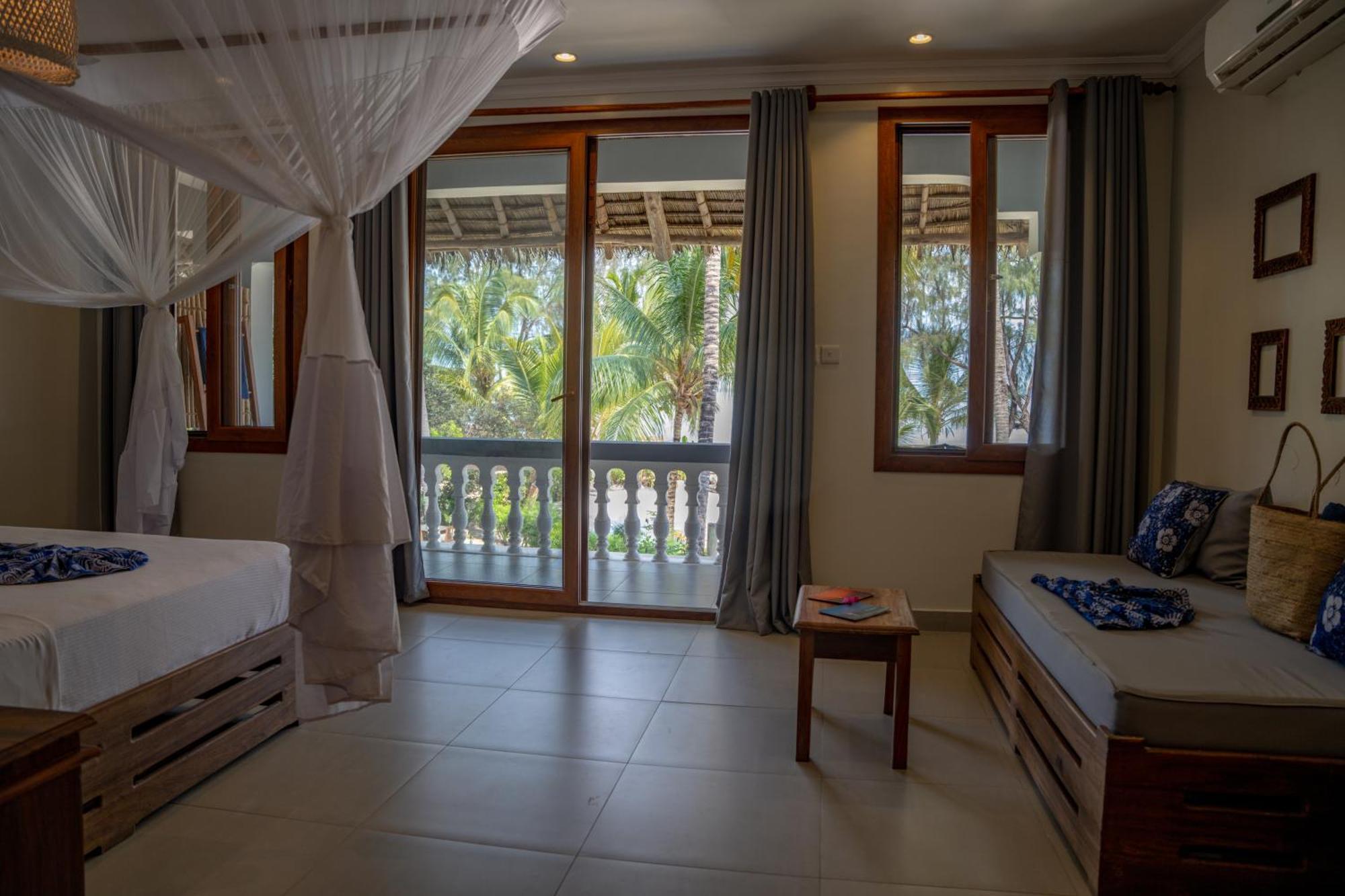 Michamvi Sunset Bay Hotel Exterior photo